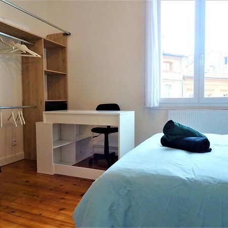 Chambre Privee Et Spacieuse Au Sein D'Un Logement Partage - Central, Quartier Villebourbon - 3 Chambres Doubles - 2 Balcons - Places De Stationnements Gratuites - 5 Min A Pied Gare Et Hypercentre Montauban Exterior foto