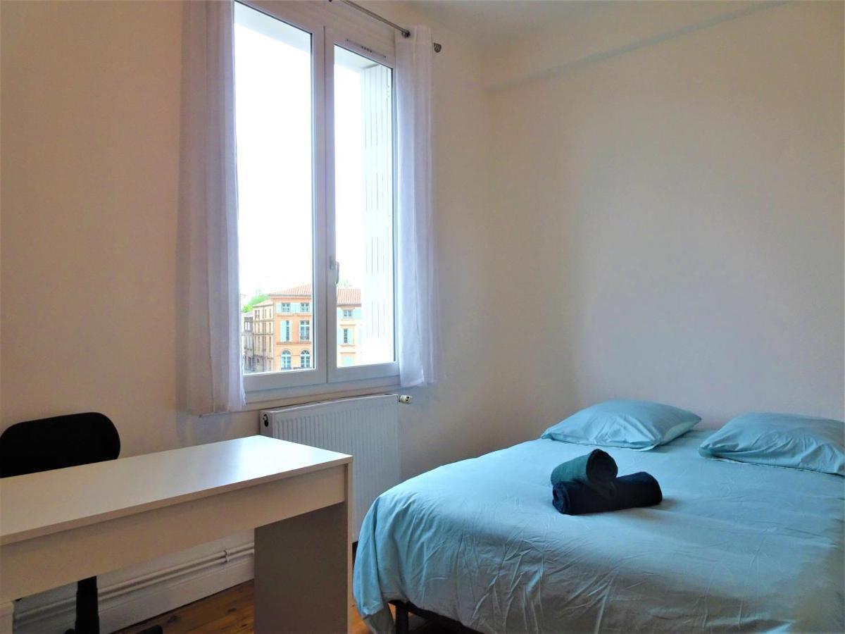Chambre Privee Et Spacieuse Au Sein D'Un Logement Partage - Central, Quartier Villebourbon - 3 Chambres Doubles - 2 Balcons - Places De Stationnements Gratuites - 5 Min A Pied Gare Et Hypercentre Montauban Exterior foto